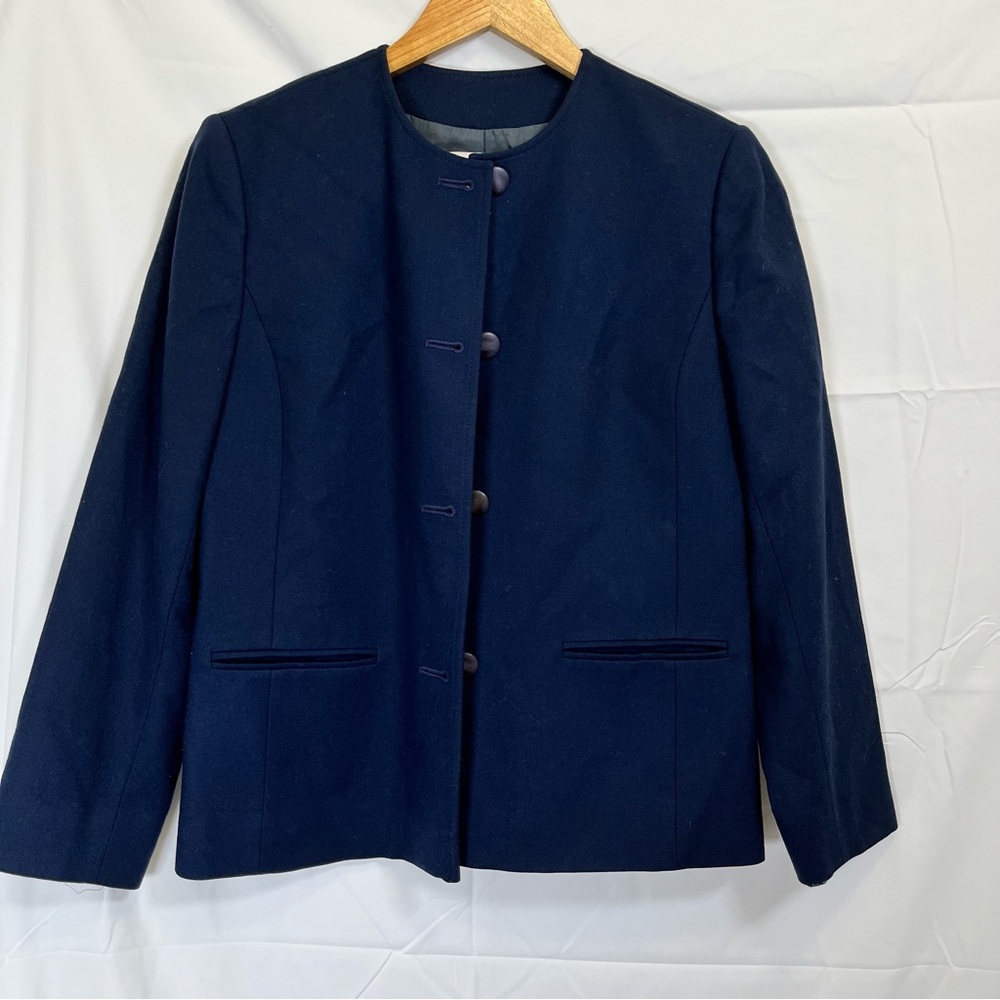 Vintage Pendleton Size 10 Womens Navy Blue 100% Virgin Wool Blazer Jacket